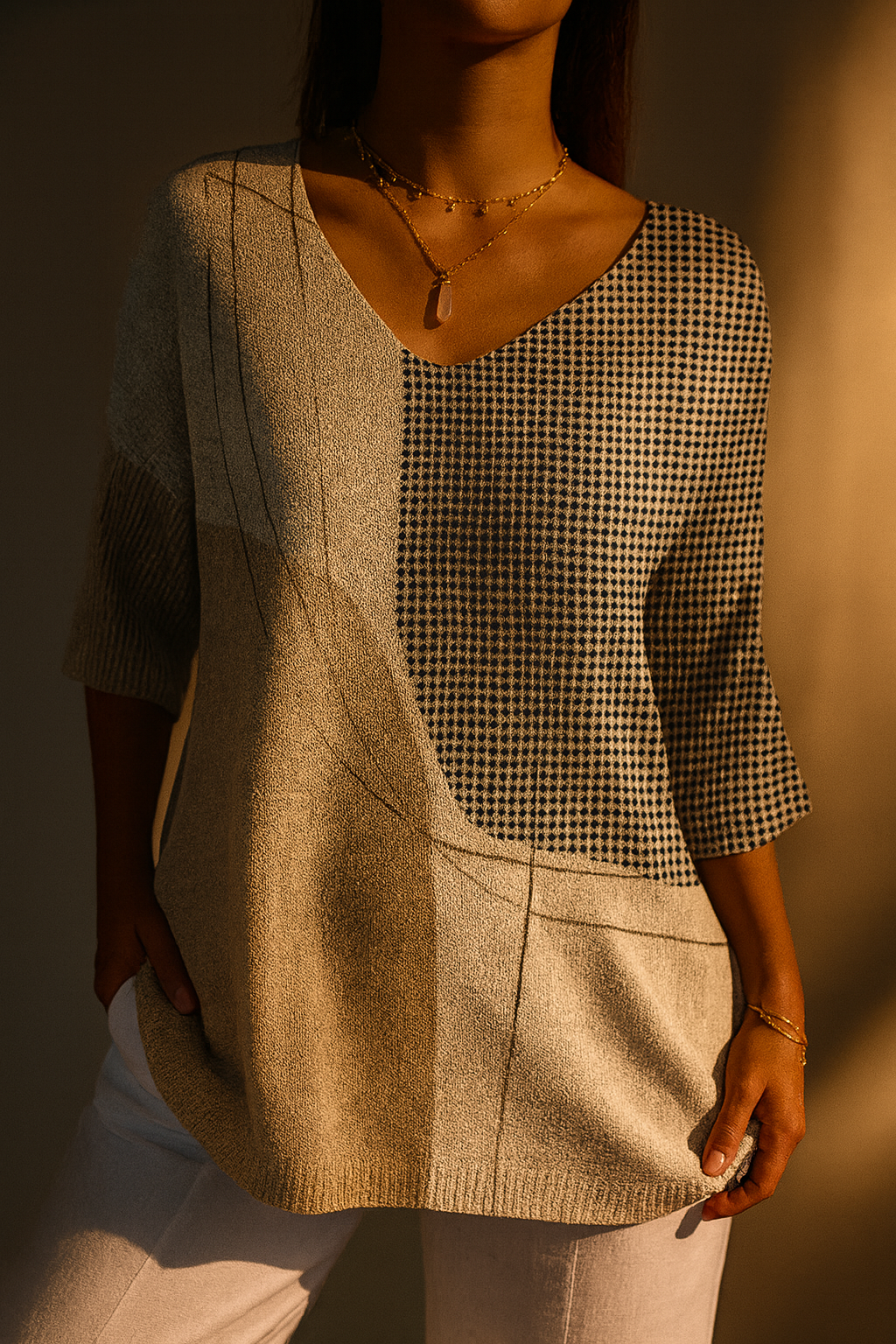 Casual Knitted Jumper with an Abstract Geometric Pattern