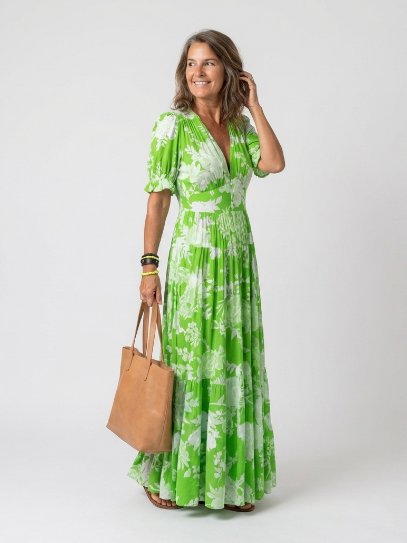 Lane | Short Sleeve V Neck Floral Midi Dress